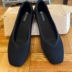 Vivaia black square toe flats